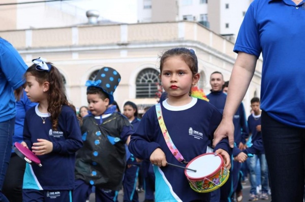 CRUZ ALTA 203 ANOS> Desfile da rede municipal, STS e entidades é domingo às 9h