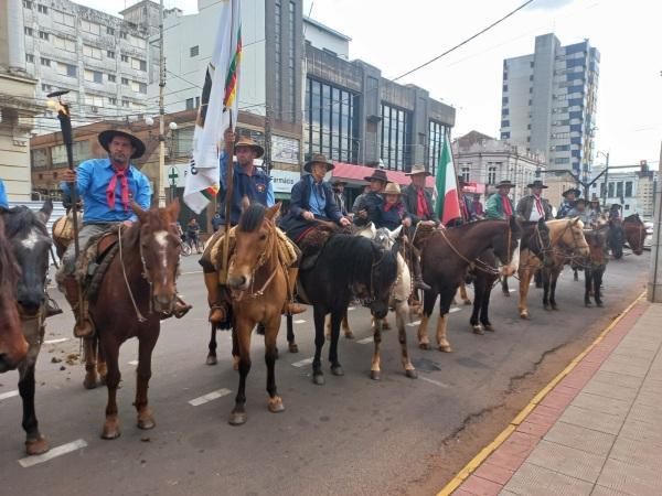 Desfile do dia 20 de setembro será de solidariedade em Cruz Alta