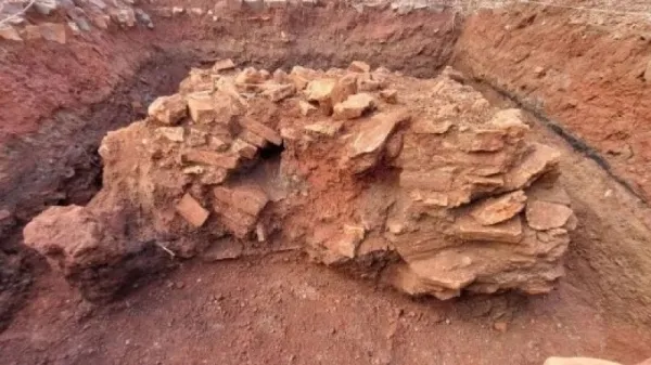 Estrutura arqueológica do século XVIII é descoberta no Centro de Santo Ângelo