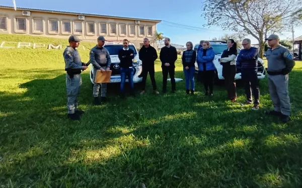 Iniciativa de moradores de Cruz Alta leva internet Starlink às viaturas da BM