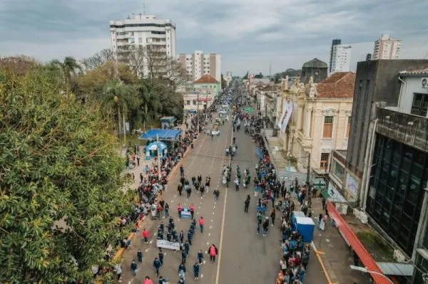 Amanhã Cruz Alta celebra seus 205 anos; confira a ordem do desfile