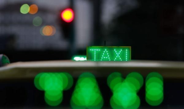 Auxílio Taxista começa a ser pago nesta terça-feira