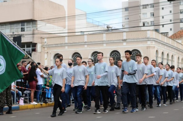 CRUZ ALTA 203 ANOS> Desfile do 18 de Agosto começa a partir das 9h 