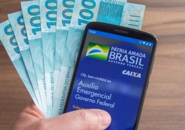 Caixa paga auxílio emergencial para 3,9 milhões de nascidos em junho