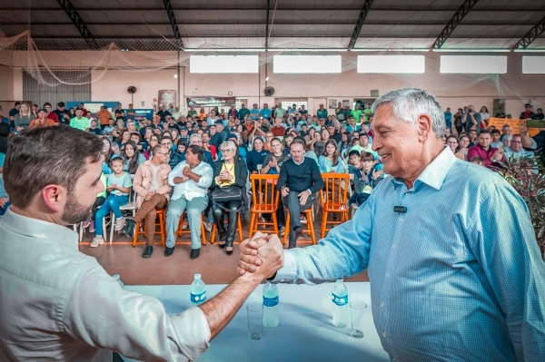 CANDELÁRIA> Assinado contrato da retomada das obras de asfaltamento da ERS 410