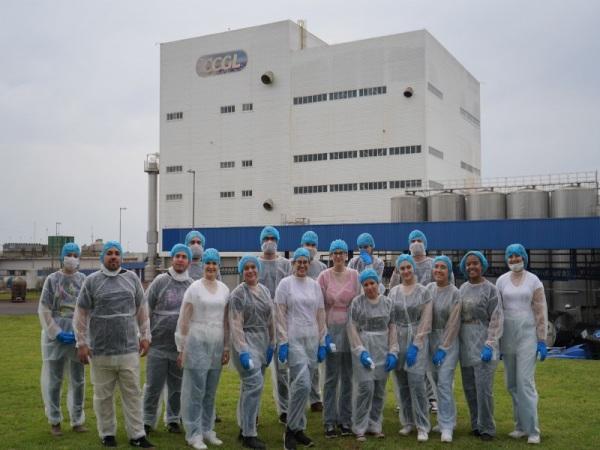 Alunos do curso de Química Industrial da UFSM visitaram a CCGL