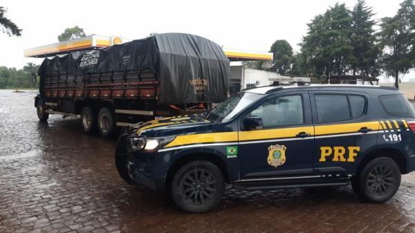 Produtos importados : PRF prende motorista com caminhão na  BR-285 em Panambi