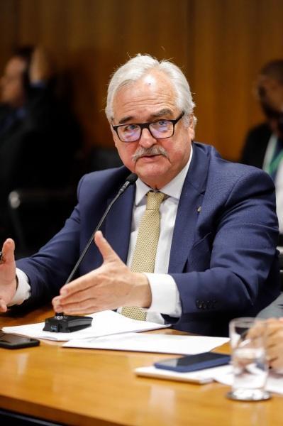Pedro Westphalen celebra sanção do projeto sobre revisão anual da tabela SUS