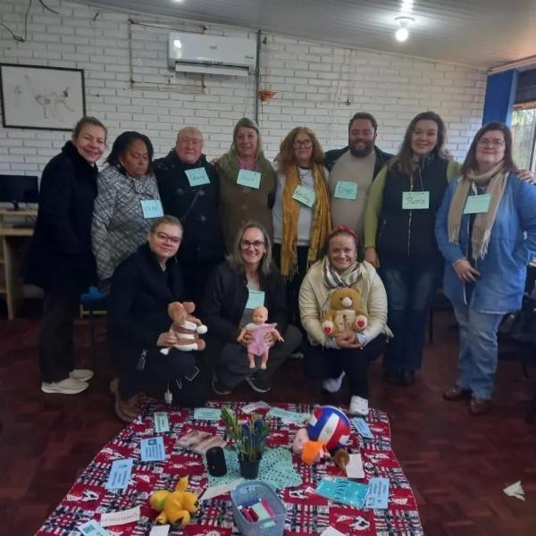 Facilitadores de Círculos de Construção de Paz visitam mais uma escola