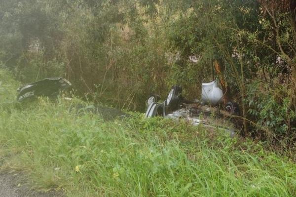 Acidente com capotamento deixa seis pessoas feridas em Santa Bárbara do Sul