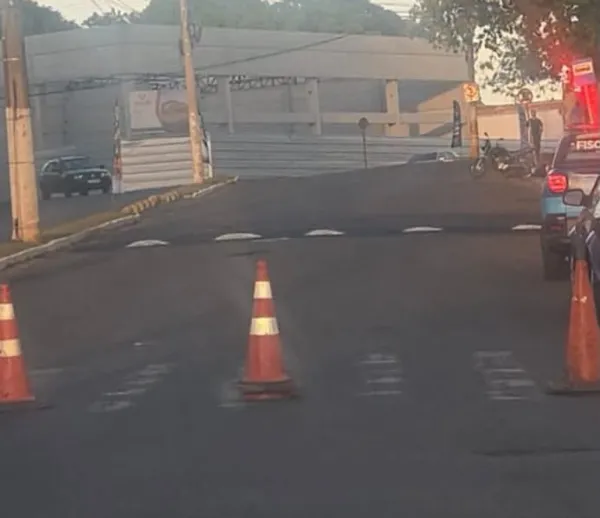 Lombada é instalada na General Osório e exige atenção dos motoristas