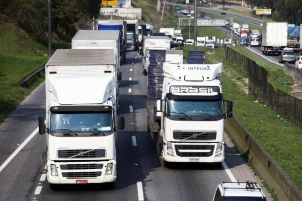 Câmara dos deputados aprova criação de MEI Caminhoneiro