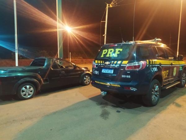 Polícia Rodoviária Federal recupera na BR-386 veículo furtado em Sta. Catarina