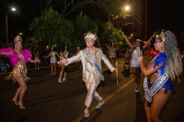Secretária de Cultura participa da abertura do Carnaval de Ibirubá