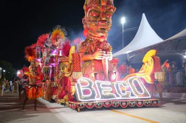 ESCOLA DE SAMBA UNIDOS DO BECO É TETRA CAMPEÃ DO CARNAVAL DE CRUZ ALTA