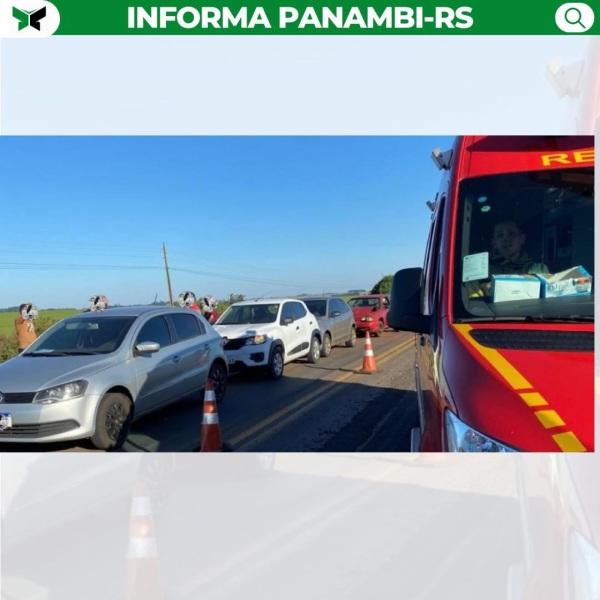 Engavetamento é registrado na tarde da quinta na BR-158 em Pejuçara 