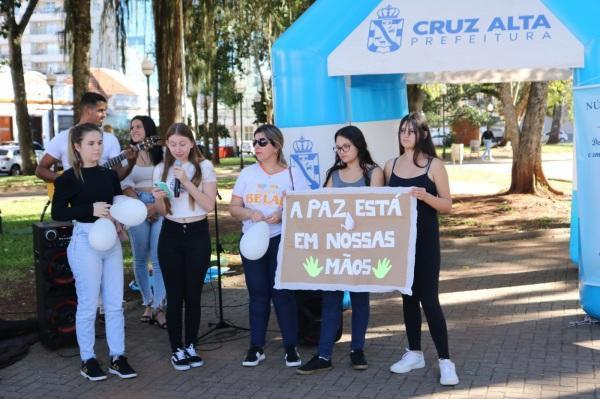 Movimento A paz está em nossas mãos foi realizado na tarde da sexta-feira