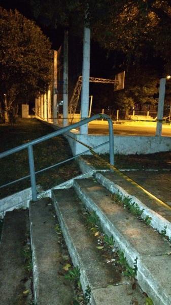 Praça é interditada devido a aglomerações de pessoas 