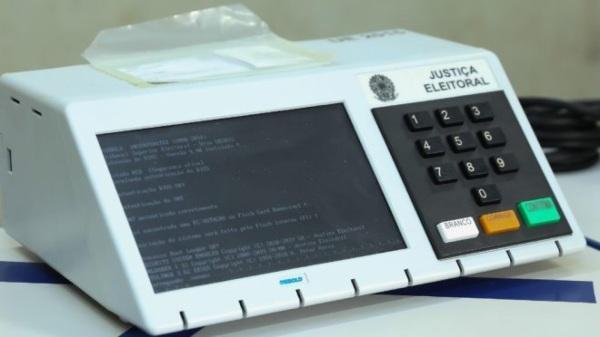 Eleitor já pode pedir autorização para votar em trânsito