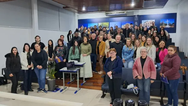 Palestra sobre atendimento reúne mais de 80 participantes em Cruz Alta