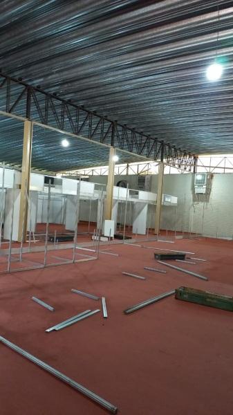 Reta final na montagem dos estandes da Expofest Ijuí