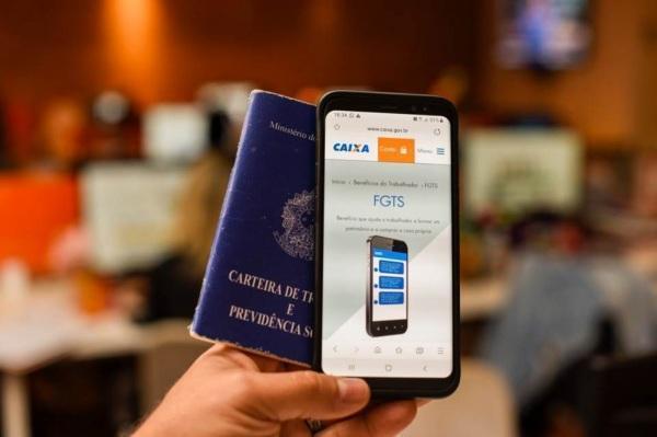 Caixa abre hoje para saque do FGTS dos nascidos em janeiro