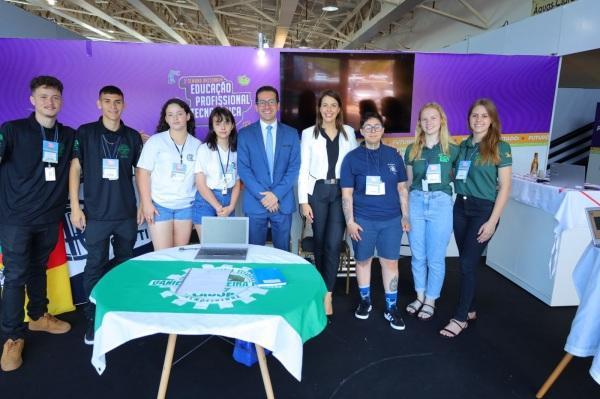 Projeto de alunos da Escola Annes Dias é destaque em Brasília