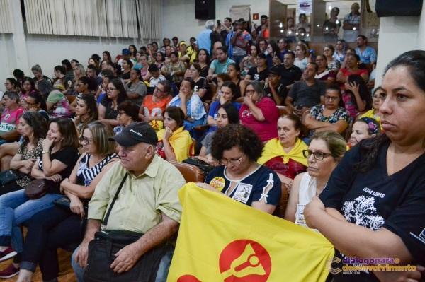 Moção de Repúdio ao Pacote de Reforma do Governador Eduardo Leite