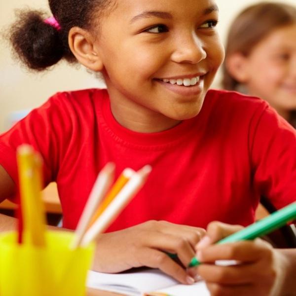 Alunos da rede municipal de ensino retornam às aulas nesta quinta-feira