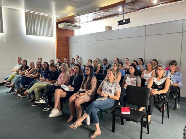 Secretaria Municipal de Saúde realiza capacitação para coordenadores