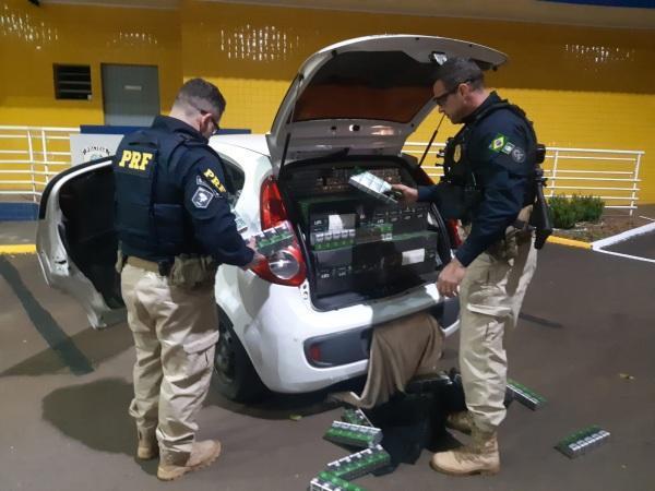 PRF apreende duas cargas de cigarros contrabandeados em Ijuí
