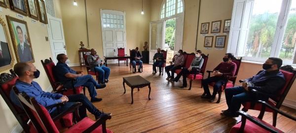 Prefeitura Municipal realiza reunião sobre regularização fundiária