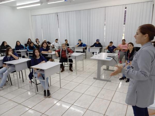 Visitas Guiadas: Unicruz recebe estudantes terceiranistas e de cursos técnicos