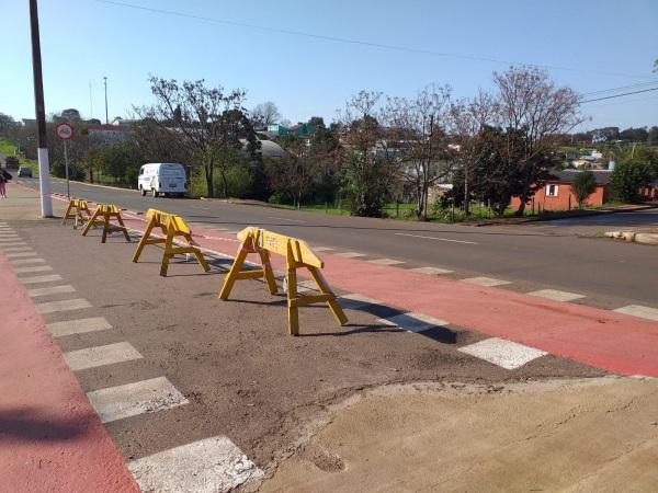 Plácido de Castro tem cavaletes do DMT eliminando conversões em 2 pontos