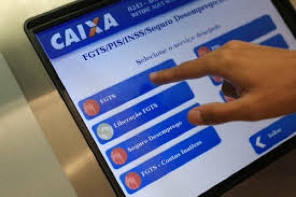 Caixa libera novos saques do FGTS para trabalhadores nascidos em abril