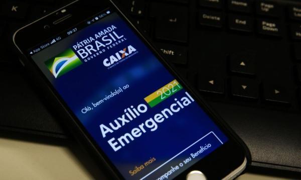 Caixa paga auxílio emergencial a nascidos em janeiro