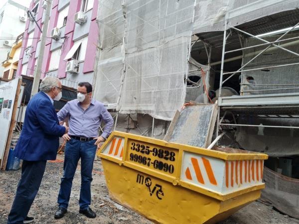 Deputado Dr. Pedro Westphalen visita as obras da Casa Hunter em P. Alegre
