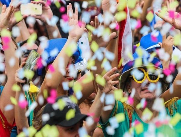 Agências bancárias fecham durante o carnaval 2020. 