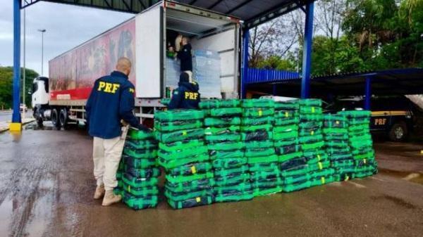 Polícia Rodoviária Federal apreende mais de 1 tonelada de maconha na BR 386