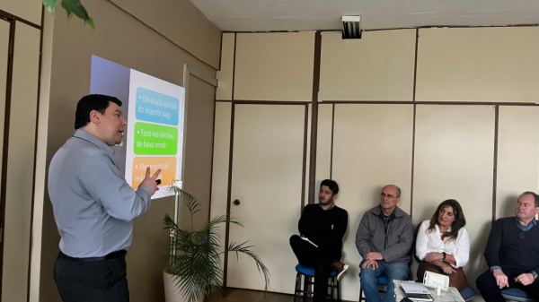 Prefeitura realiza capacitação com servidores sobre a Reforma Tributária