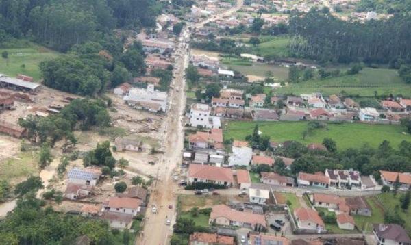 Defesa Civil alerta sobre risco de novos temporais em Santa Catarina