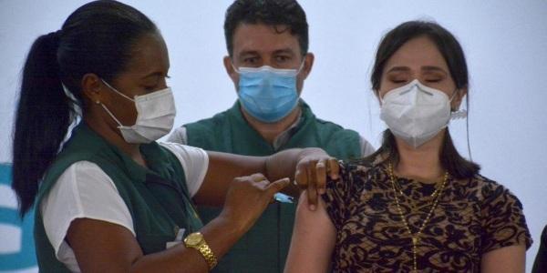 Governadores concordam em doar 5% das vacinas que receberem para o Amazonas