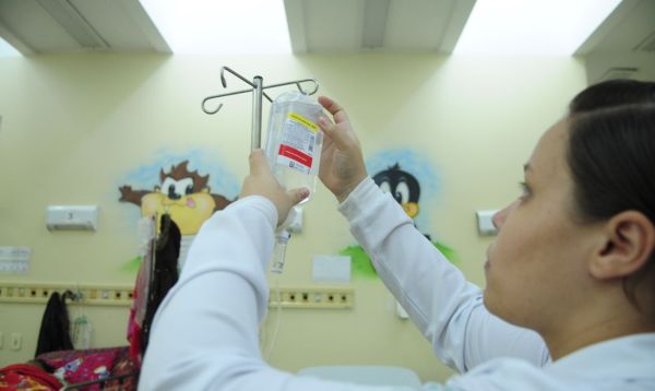 Enfermagem é autorizada a prescrever remédios, inclusive antibióticos