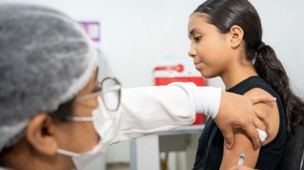 Vacinação contra HPV para jovens de 15 a 19 anos é prorrogada até final do ano