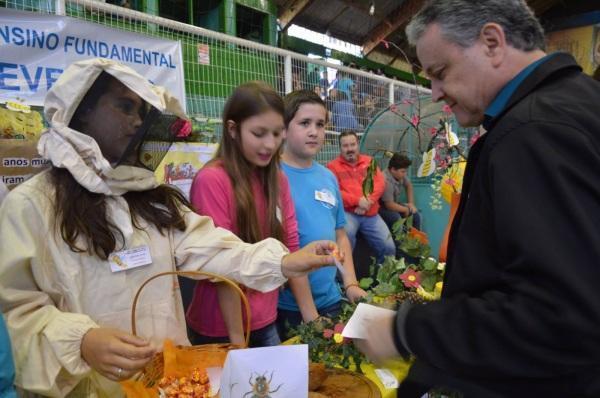 Feira do Conhecimento acontece com integração no Evento EducAção em Rede