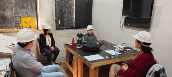 Coordenadora de Educação vistoria obras da Escola Estadual Margarida Pardelhas