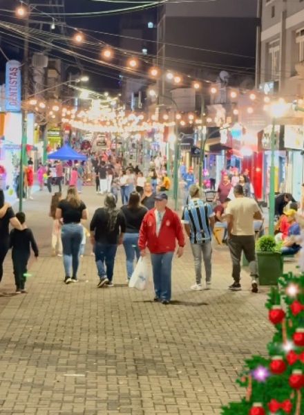 ÚLTIMA NOITE > Nesta terça o comércio de Cruz Alta fica aberto até às 22h