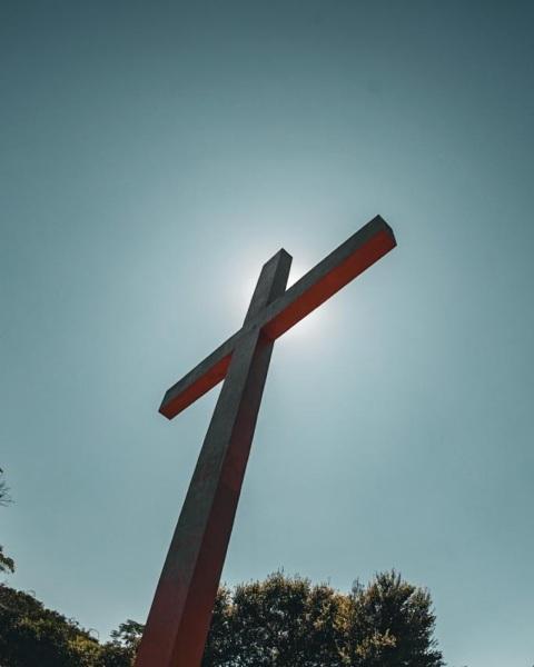 Monumento da Cruz de Benjamin Nott passa por revitalização