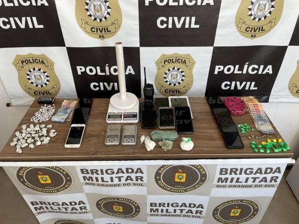 DROGAS: Quatro adultos são presos e um adolescente apreendido em Ibirubá
