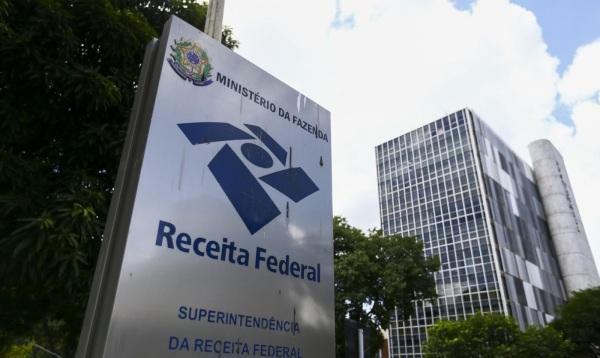 Receita libera hoje consulta ao último lote de restituição do IR.